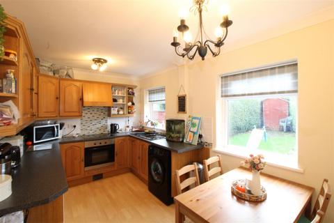 3 bedroom semi-detached house for sale, Finchale Gardens, Throckley, Newcastle Upon Tyne
