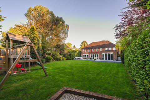 5 bedroom detached house for sale, Greyfriars, Hutton, Brentwood, CM13