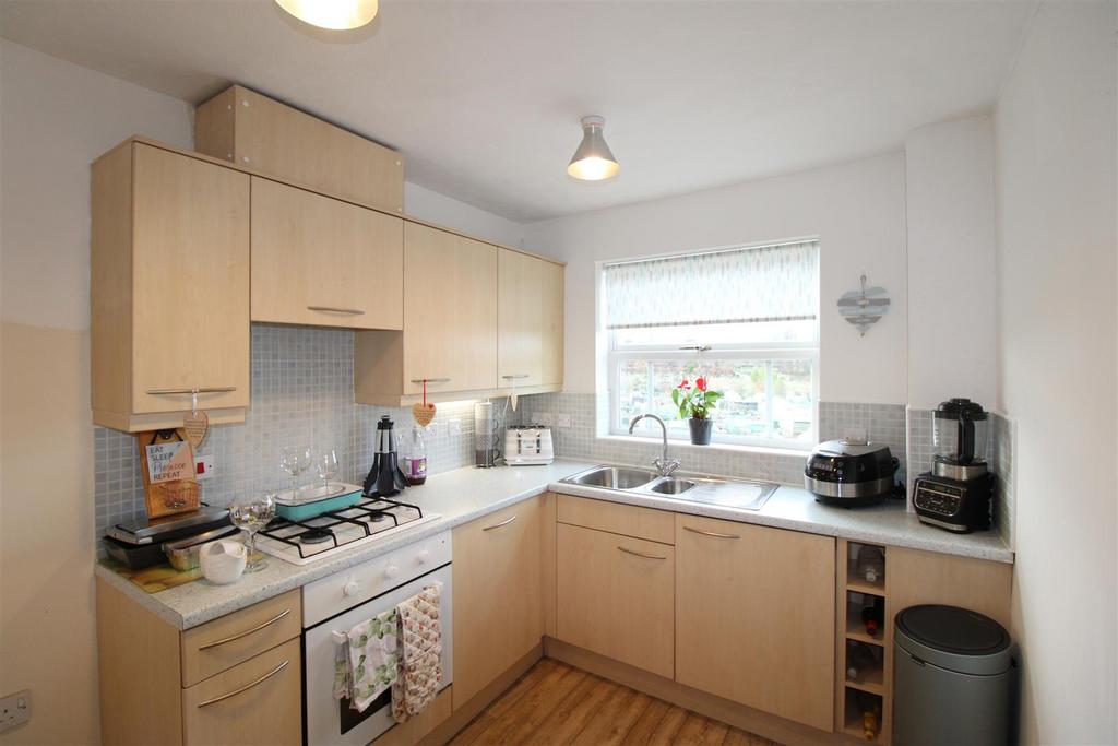 Nursery Gardens, Fenham, Newcastle Upon Tyne 2 bed apartment for sale