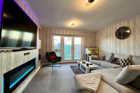 2 bedroom terraced house for sale - Conningbrook Avenue, Kennington, Ashford