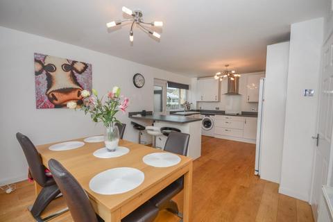 92 Sutherland Avenue, Bristol, BS16 6QN
