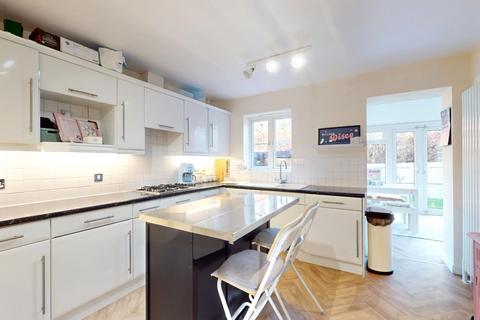 3 bedroom house for sale - Swallow Drive, Pool in Wharfedale, LS21