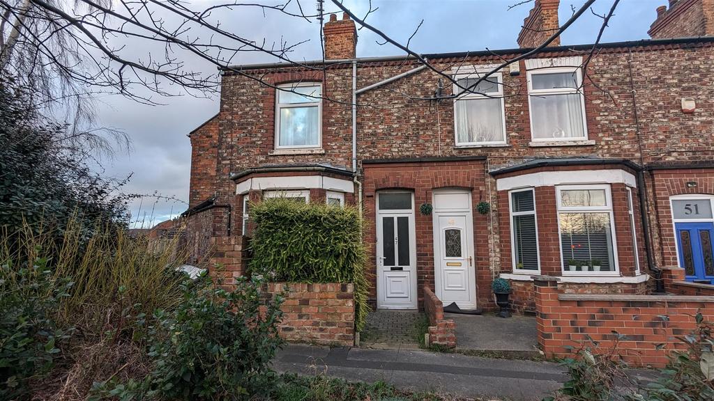 Hallfield Road, Layerthorpe, York YO31 7XQ 3 bed house share for sale