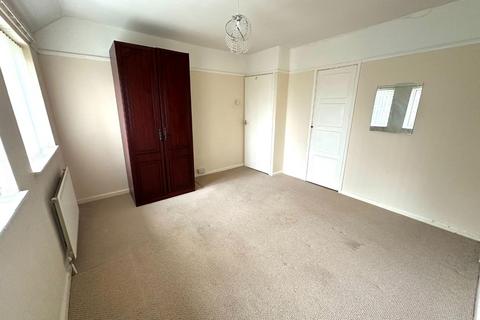 12 Carey Close, Moulton, Northampton, NN3 7SN