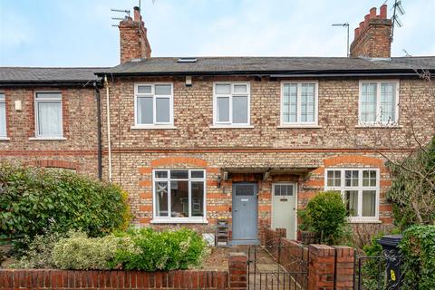 4 bedroom terraced house for sale, Howe Hill Road, Holgate, York, YO26 4SW