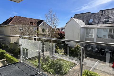 2 bedroom apartment for sale, Lynwood Gardens, Alexandra Road, St Austell