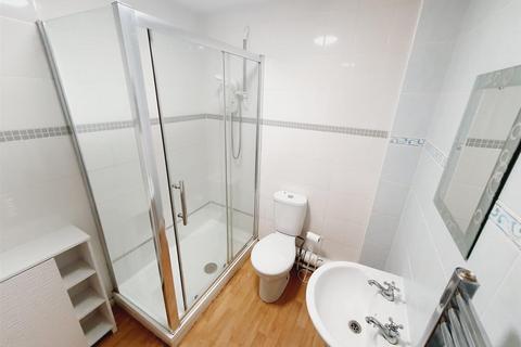 52 Jasmine Road, Kettering, NN16 9TX