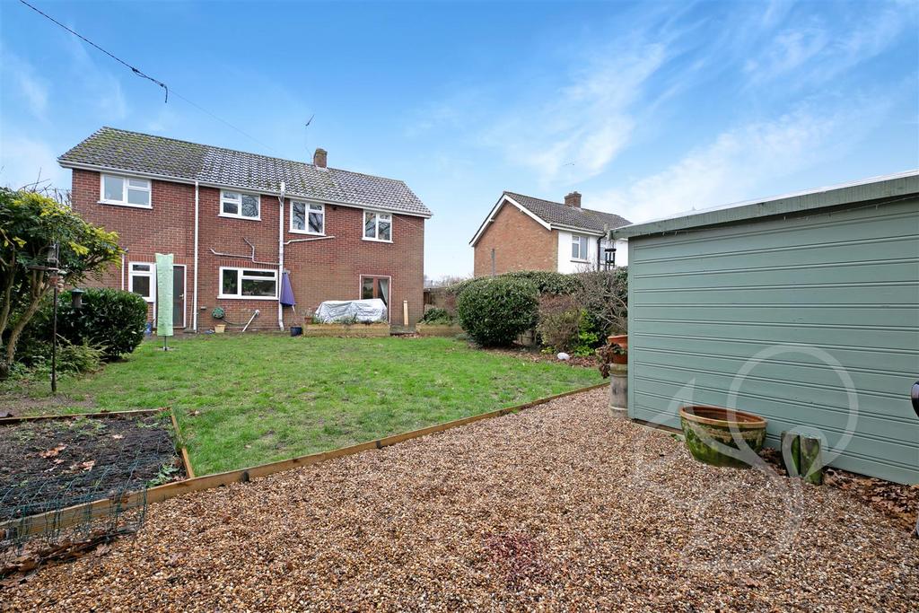 Beverley Avenue, Colchester CO5 4 bed detached house for sale £469,995