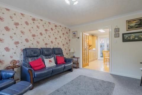 4 bedroom semi-detached house for sale, Moorlands Avenue, Kenilworth