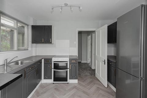 54 Links Road, Ashtead, KT21 2HW