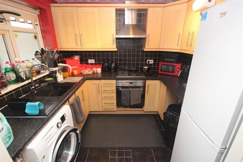 3 bedroom semi-detached house for sale, Hellier Avenue, Tipton DY4