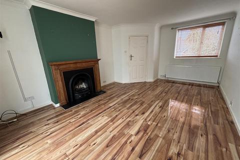 10 Ambergate Drive, Birstall, Leicester, LE4 3GA