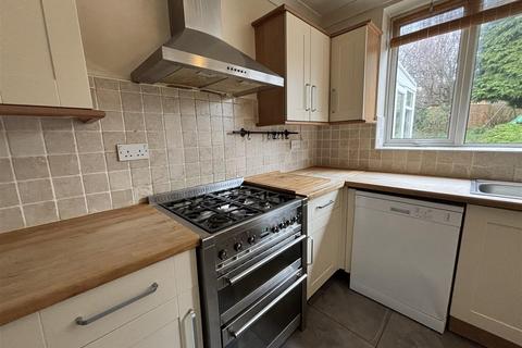 10 Ambergate Drive, Birstall, Leicester, LE4 3GA