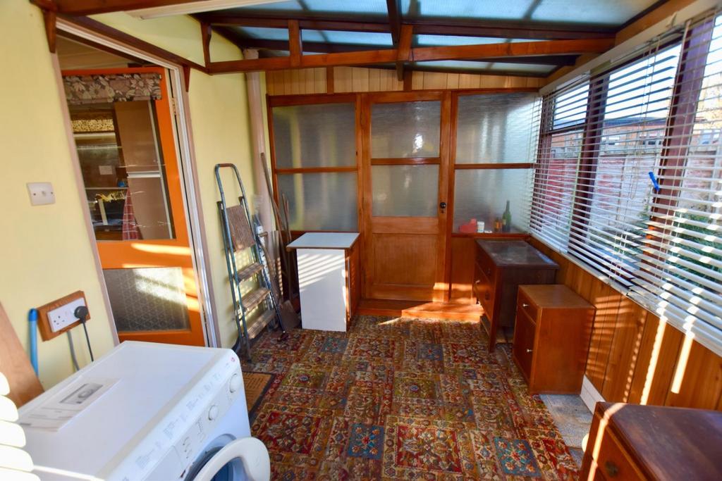 Lean-To