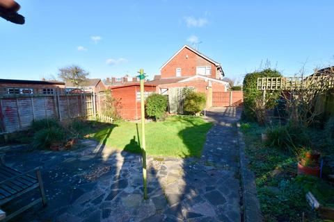 36 Buckhold Drive, Coventry, CV5 9LU