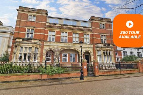 2 bedroom apartment for sale, New Walk, Leicester