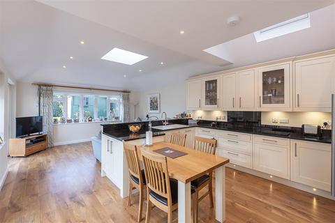 4 bedroom detached house for sale - Fallows Green, Harpenden