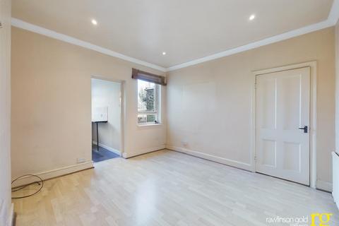 6a Rosslyn Crescent, Harrow, HA1 2RZ