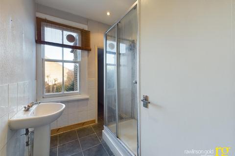 6a Rosslyn Crescent, Harrow, HA1 2RZ