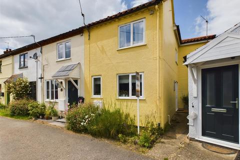 3 bedroom end of terrace house for sale, The Street, Sparham