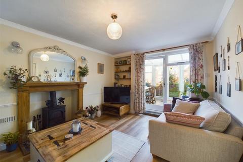 3 bedroom end of terrace house for sale, The Street, Sparham