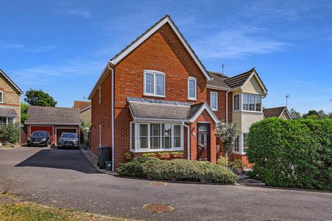 43 Beech Avenue, Halstead, CO9 2TT