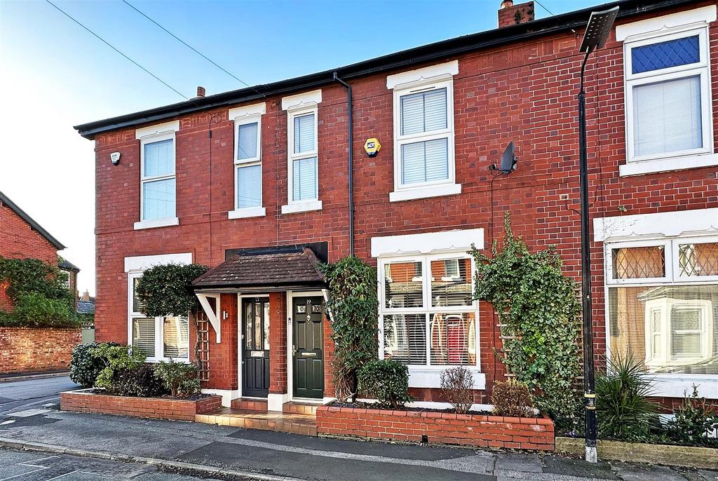 Haddon Grove, Timperley, Altrincham 2 bed terraced house for sale £