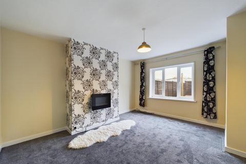 3 bedroom semi-detached house for sale - Lawson Road, Bridlington