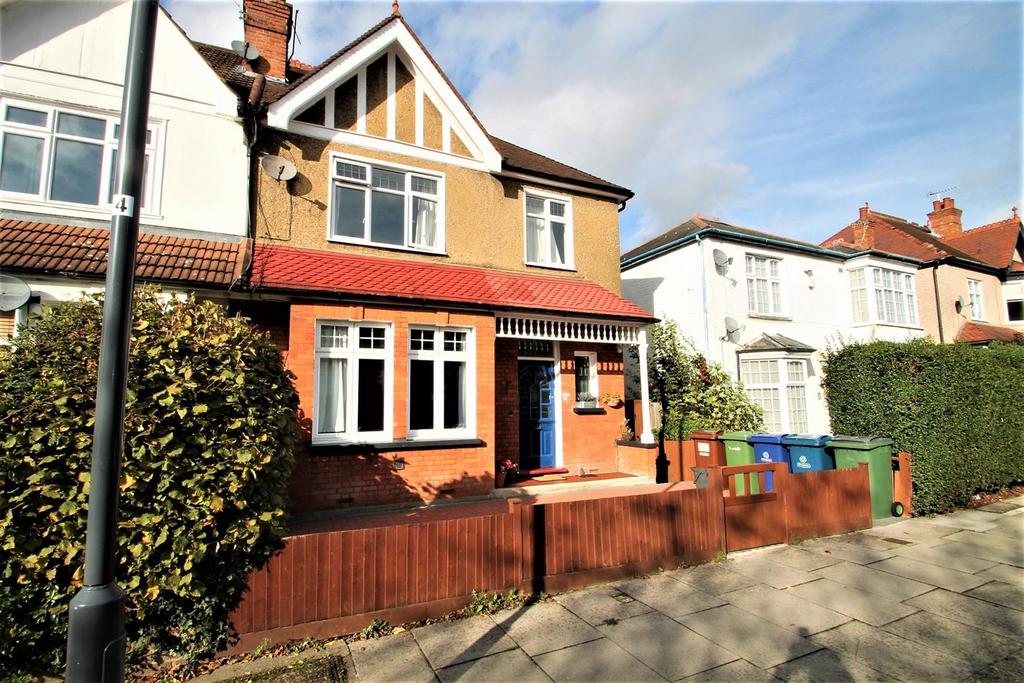 Cunningham Park, Harrow 1 bed flat £1,500 pcm (£346 pw)