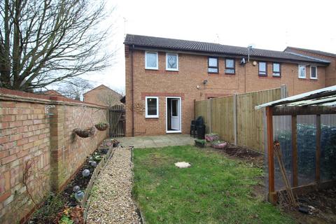2 bedroom end of terrace house for sale - Albany Walk, Peterborough