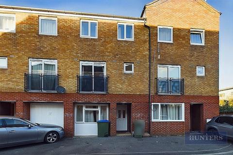 5 bedroom house for sale - Clench Street, Southampton