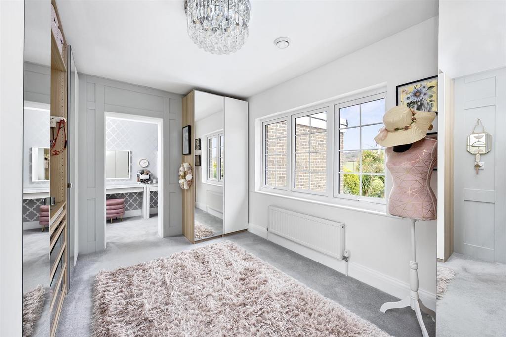 Upper Brighton Road, 49 007.jpg