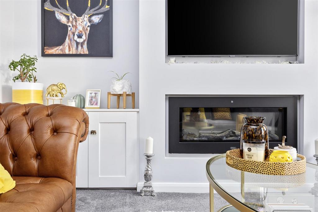 Upper Brighton Road, 49 018.jpg
