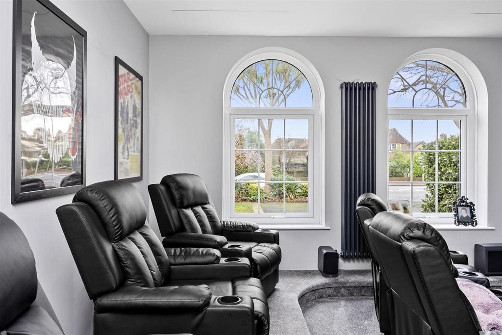 Upper Brighton Road, 49 022.jpg