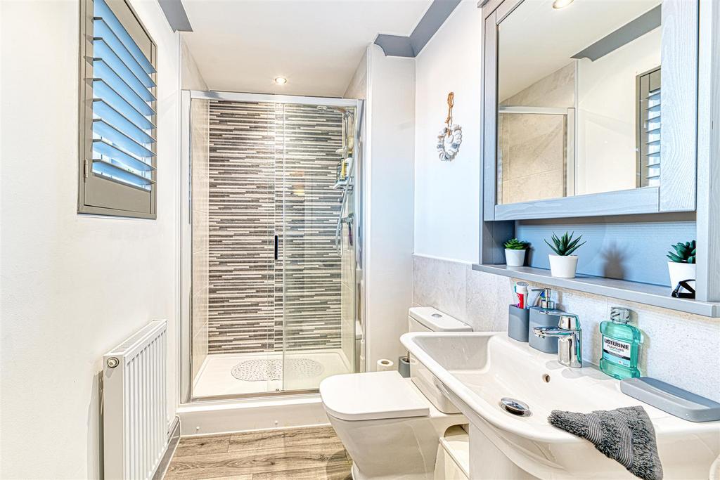 Ensuite