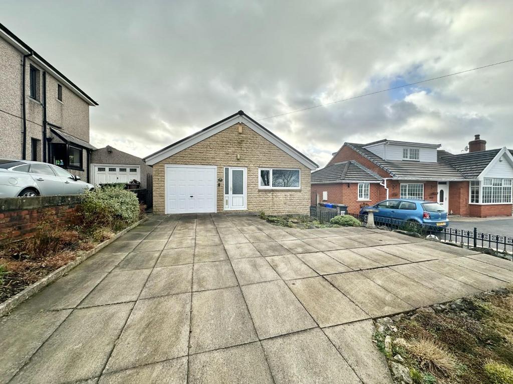 Kings Causeway, Brierfield, Nelson 2 bed detached bungalow for sale £