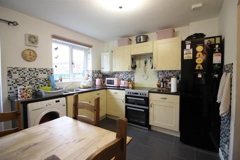 18 Lavender Close, Harlow, CM20 3QJ