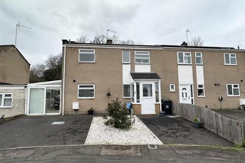 31 Cranwell Close, Matson, Gloucester, GL4 6JR