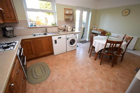 3 bedroom semi-detached house for sale, Park Road, Westhoughton, Bolton