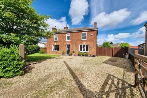 4 bedroom detached house for sale, Northgate, West Pinchbeck