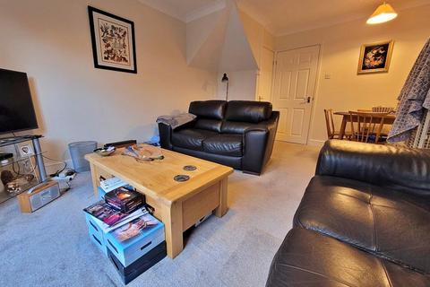 17 Balmoral Close, Tamworth, B79 8RF
