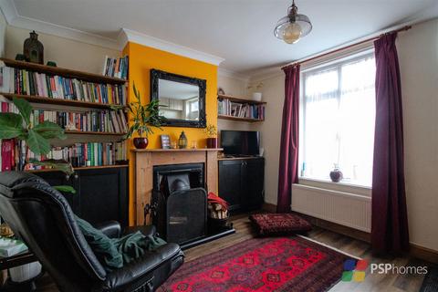 3 bedroom terraced house for sale, Victorian cottage with southerly garden on Franklynn Road, Haywards Heath