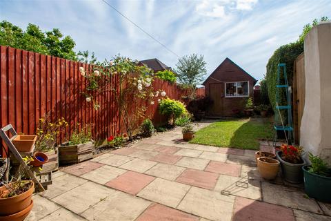 3 bedroom terraced house for sale, Victorian cottage with southerly garden on Franklynn Road, Haywards Heath