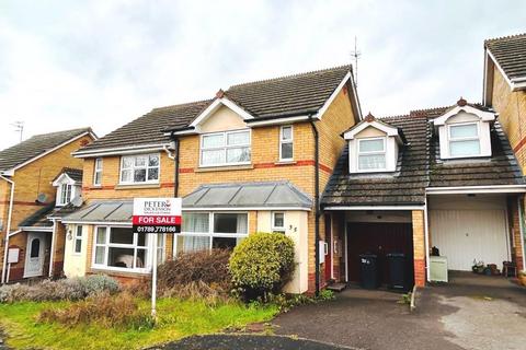 3 bedroom semi-detached house for sale, Icknield Close, Bidford-On-Avon, Alcester