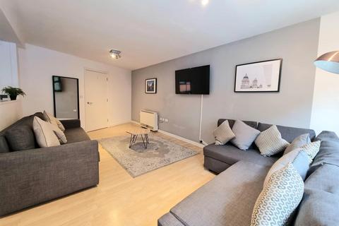 2 bedroom apartment to rent - Manolis Yard, 8 Colquitt Street, Liverpool
