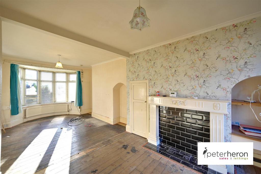 Drayton Road, Seaburn, Sunderland 3 bed semidetached house for sale