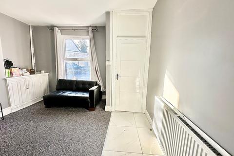 2 bedroom terraced house for sale, Kingswood Street, Preston PR1