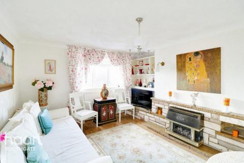 1 bedroom apartment for sale, Marshe Close, London