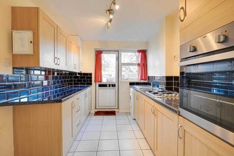 10 Langford Close, Emmer Green, Reading, RG4 8TD