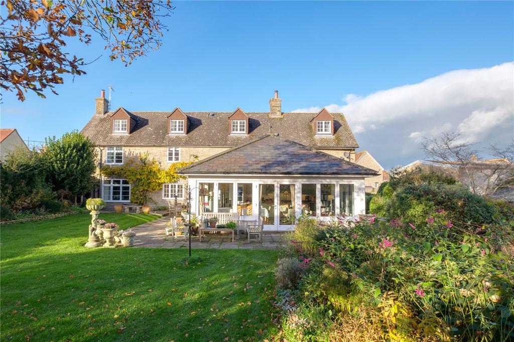 Stourton Caundle, Sturminster Newton, Dorset, DT10 6 bed detached house ...